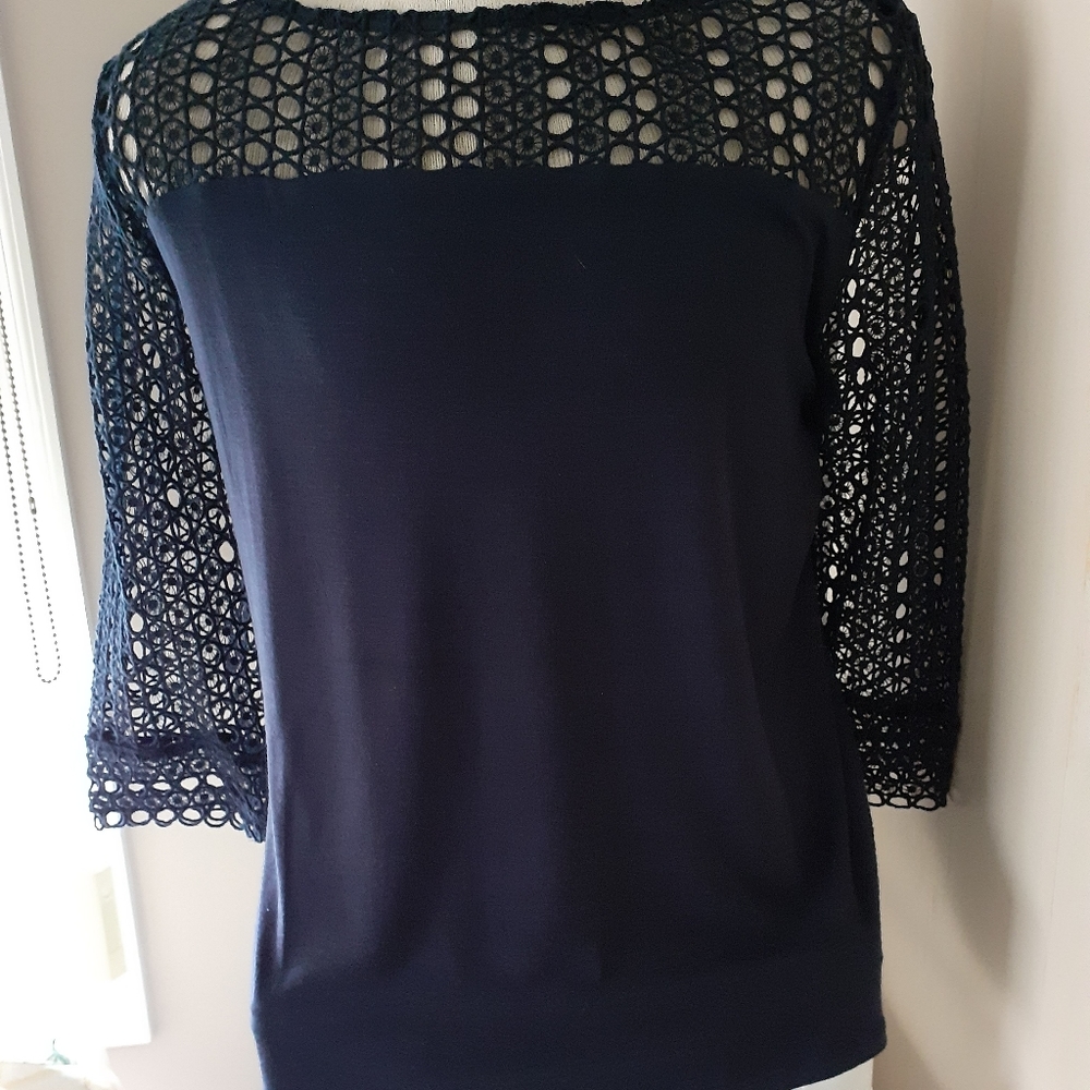 Woman's blouse w/cutout collar & sleeves Black